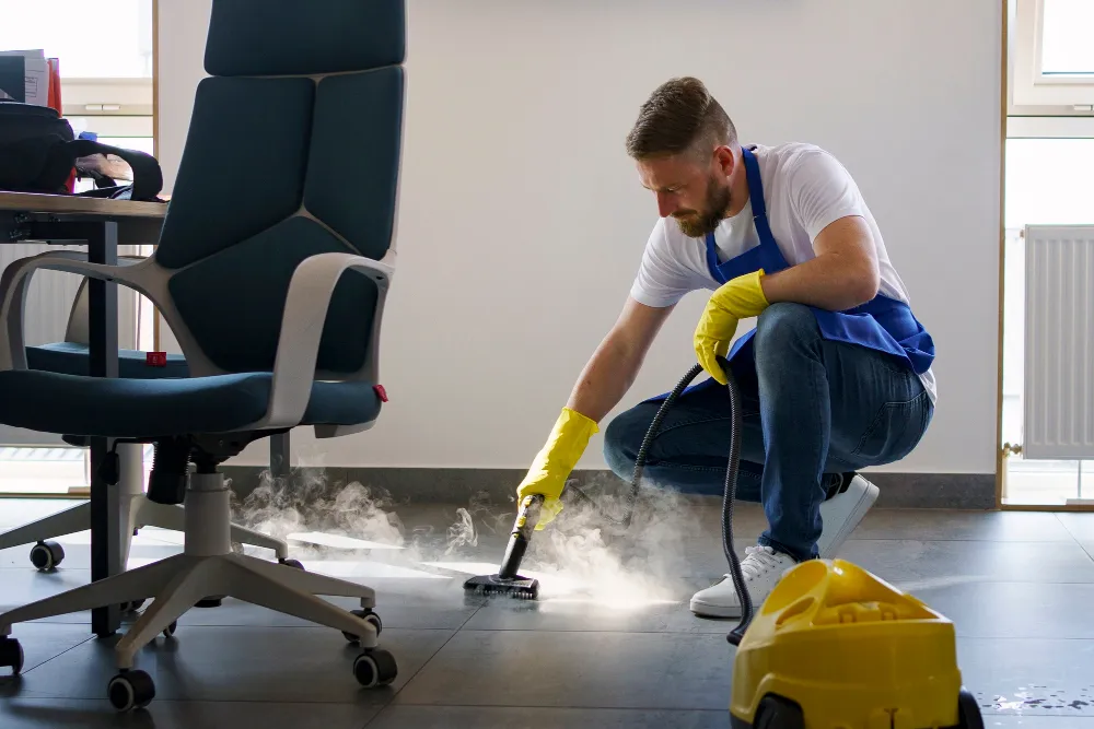 Cleaning Services: 4 Advantages Regensburger Reinigungsdienst is Your Best Choice 1 Cleaning Services